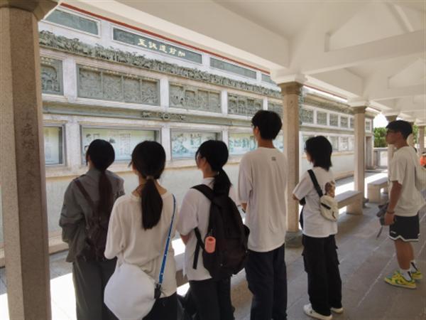 砖瓦里的时光回响：厦门大学嘉庚学院