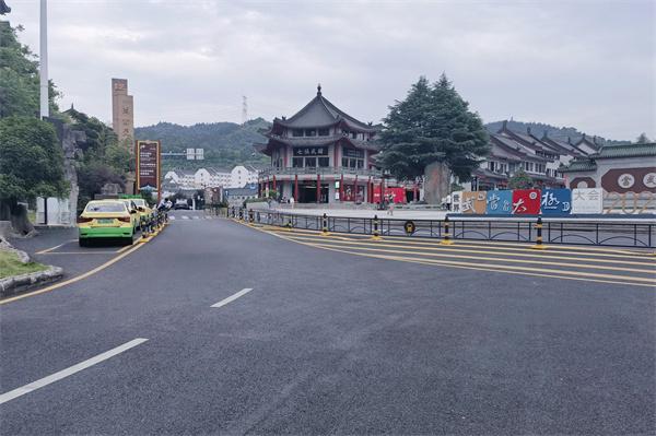 中交路建武当山景区路面大修项目完工