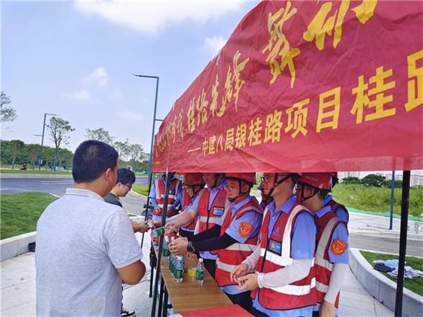 银桂路项目提前完成第二工作面建成通车