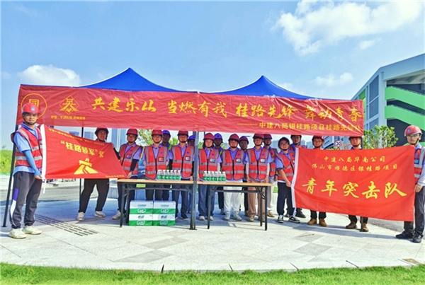 银桂路项目提前完成第二工作面建成通车